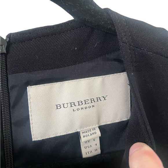 Burberry London Black Pleated Sheath Dress US4 - Picture 3 of 10